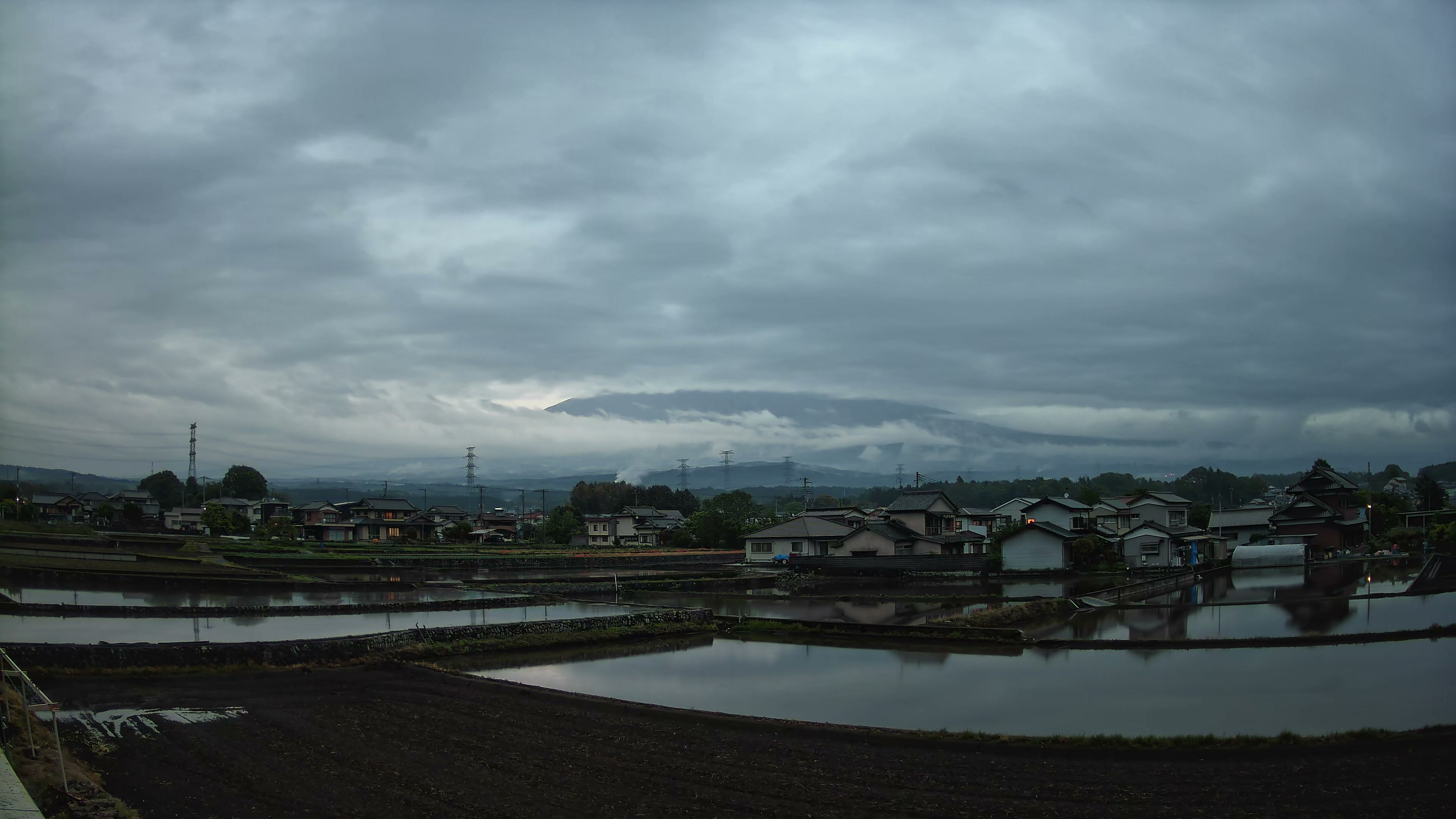 富士山麓だより 夕方 2026年05月01日